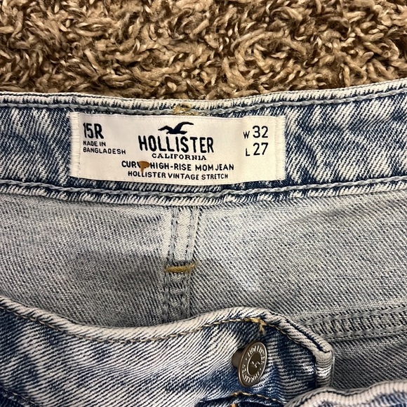 Hollister womens jeans - Picture 2 of 3